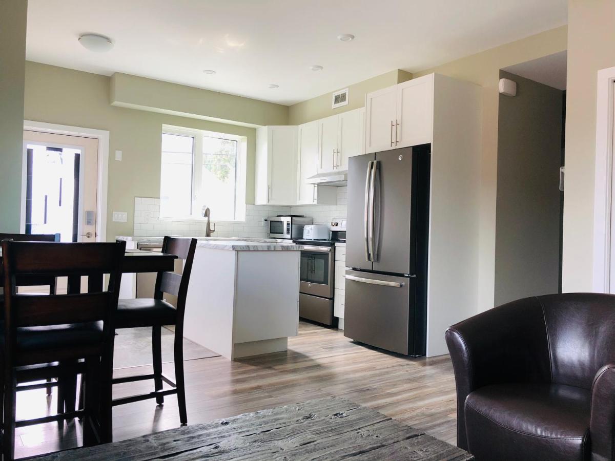 Downtown Whitehorse Deluxe 2 Bedroom Condo 外观 照片
