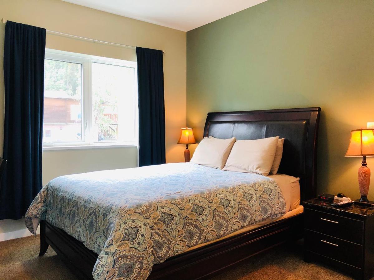 Downtown Whitehorse Deluxe 2 Bedroom Condo 外观 照片